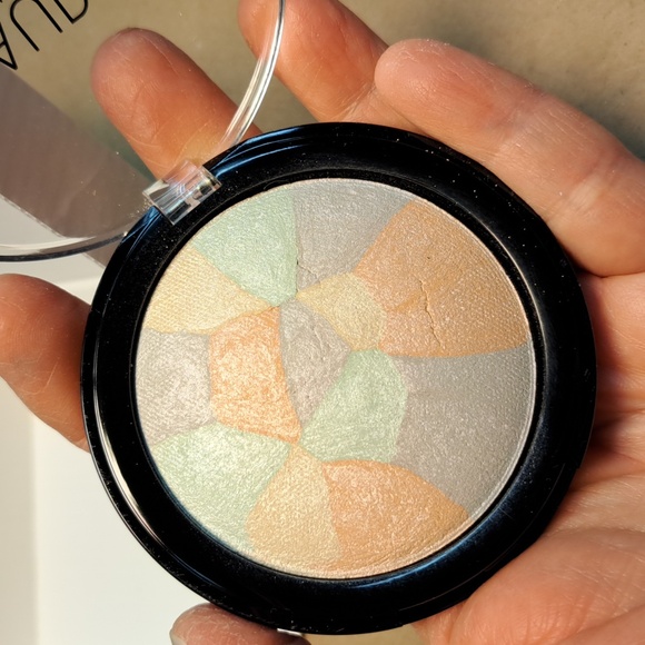 Laura Geller - Picture 4 of 7